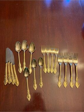 Rogers by Kenwood Stainless Korea 18 piece  flat ware